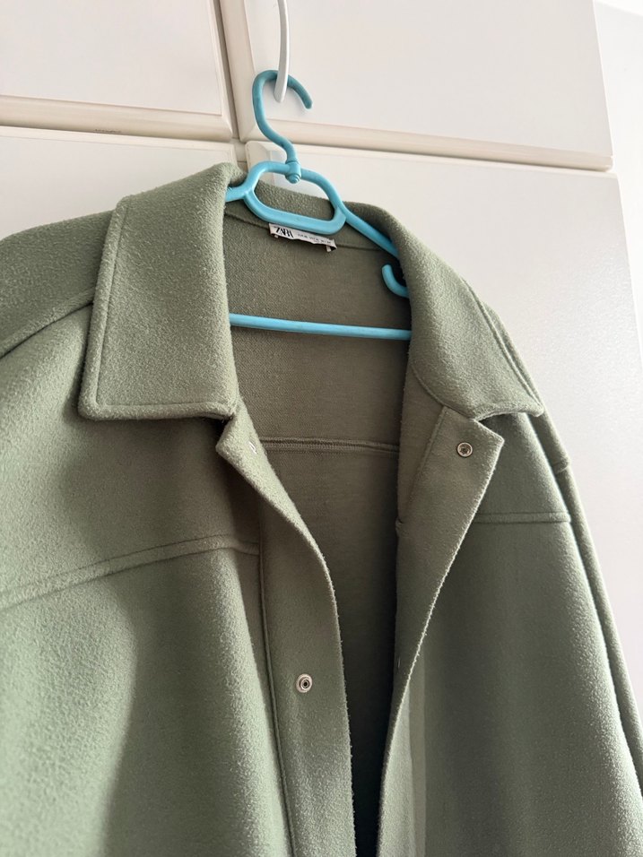 ZaraDüğmeli Haki Erkek Midi Ceket - Görsel 3