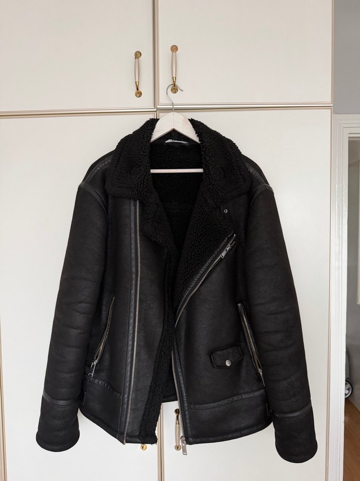 Zara Kürklü Siyah Deri Biker Ceket - Görsel 3