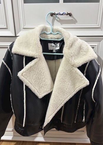 Siyah Deri Kürklü Kadın Ceket - Görsel 2