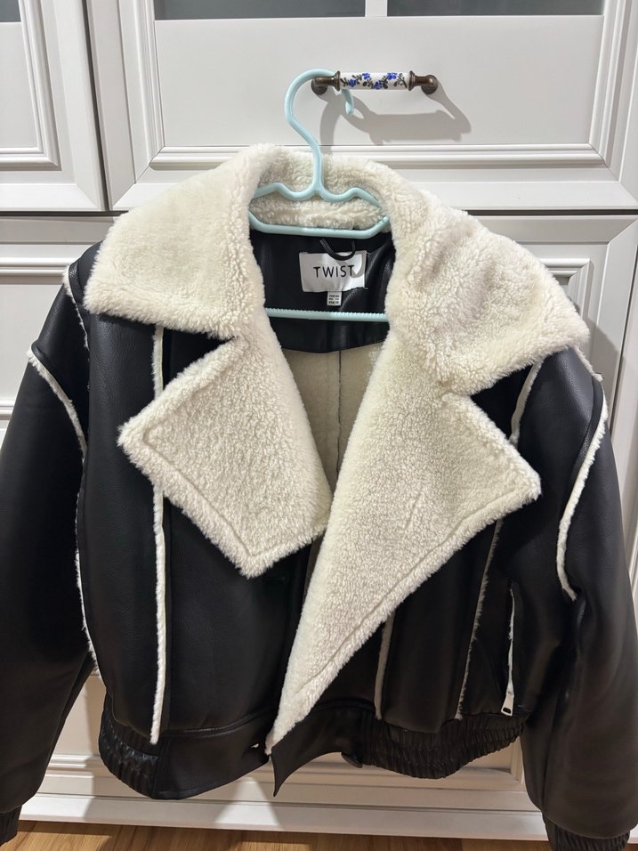 Siyah Deri Kürklü Kadın Ceket - Görsel 2