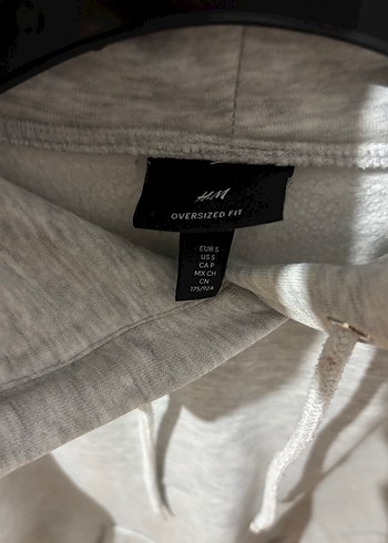 Gri Kapüşonlu Kadın Sweatshirt - Görsel 3