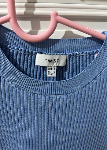 Mavi kaliteli kumaş ipekyol üst - Görsel 3