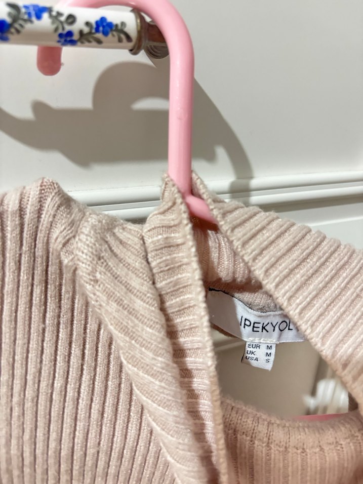 Sırt dekolteli toz pembe body - Görsel 4