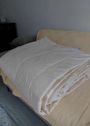 İşlemeli Parlak Beyaz Çift Kişilik Yatak Örtüsü - Görsel 2