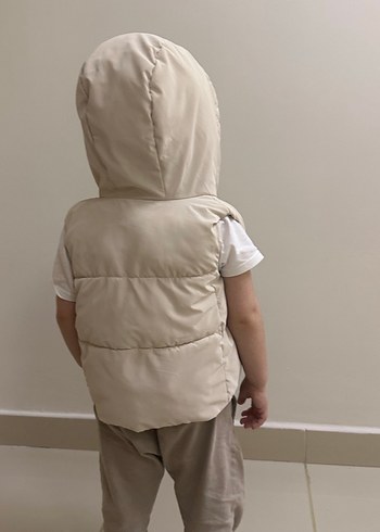 Kapüşonlu Erkek Çocuk Yelek - Görsel 2