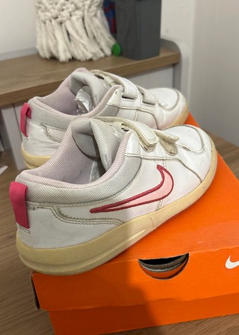 Kız Çocuk Beyaz Nike Spor Ayakkabı - Görsel 3