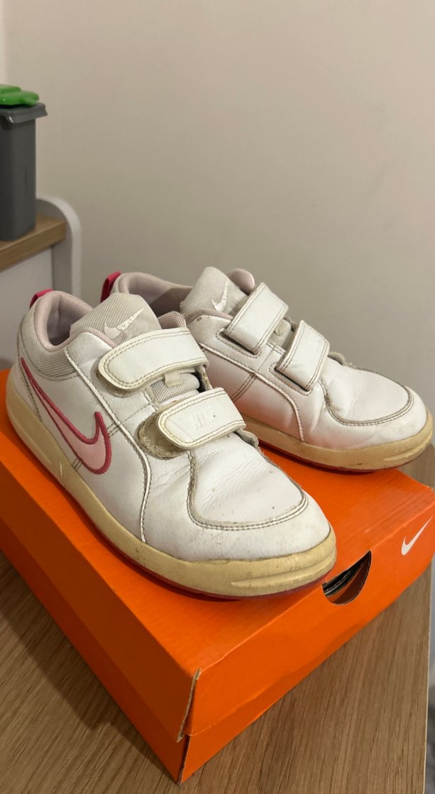 Kız Çocuk Beyaz Nike Spor Ayakkabı - Görsel 4