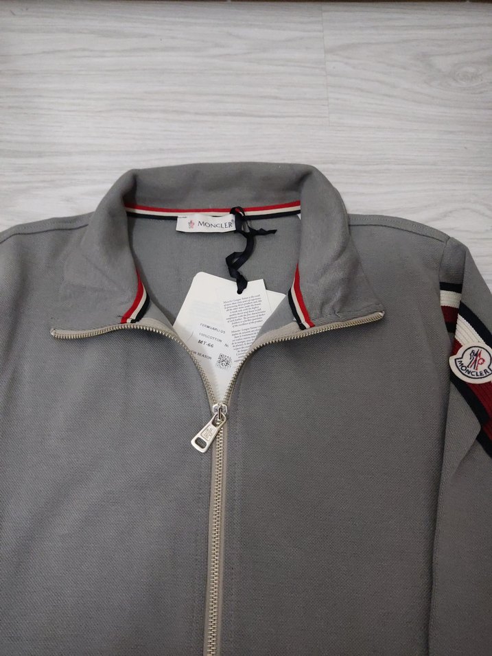 Moncler QR Onaylı S Beden Eşofman Takımı - Sıfır Etiketli - Görsel 2