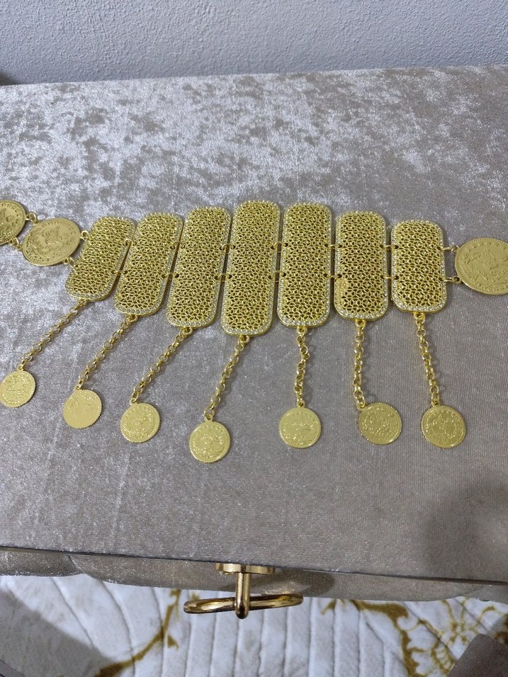 Altın Renkli Boncuklu Yılan Desenli Kadın kemer - Görsel 3