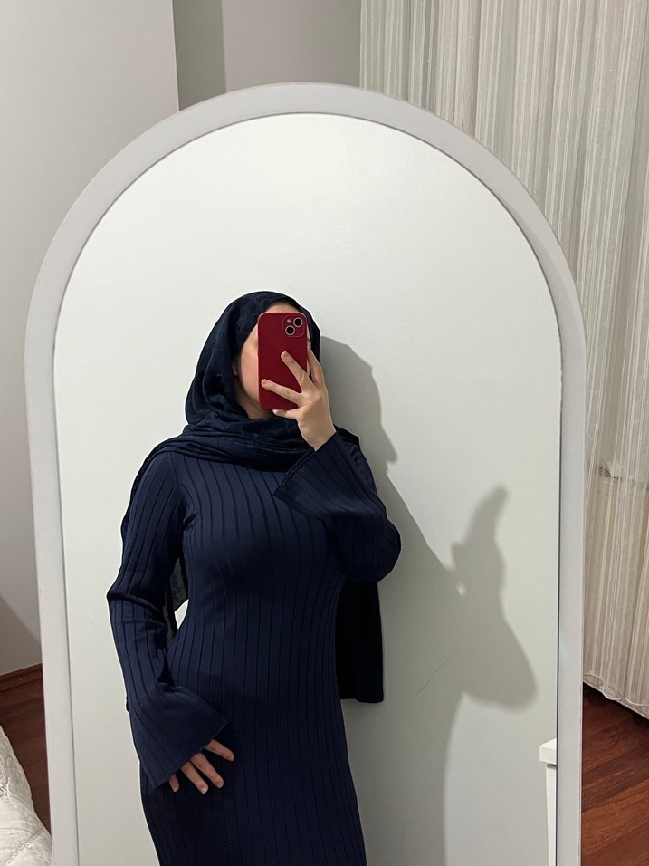 Lacivert Pilili Uzun Elbise - Görsel 2