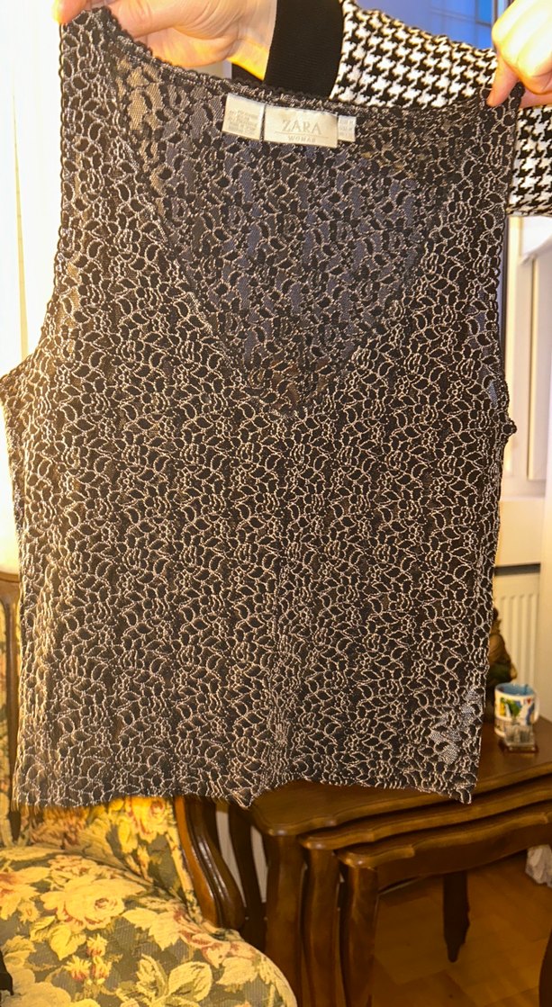 Gri Dantel Detaylı V Yaka Kadın Bluz - Görsel 3