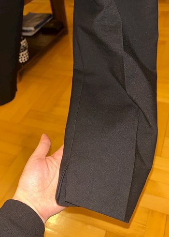 Siyah Kadın Midi Kumaş Pantolon - Görsel 5