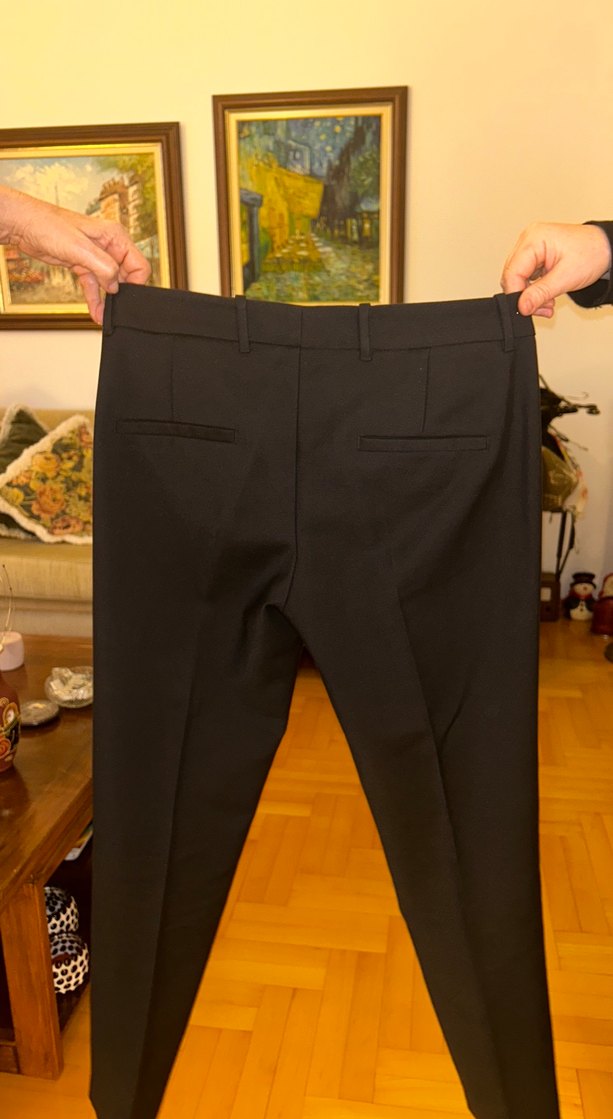 Siyah Kadın Midi Kumaş Pantolon - Görsel 4