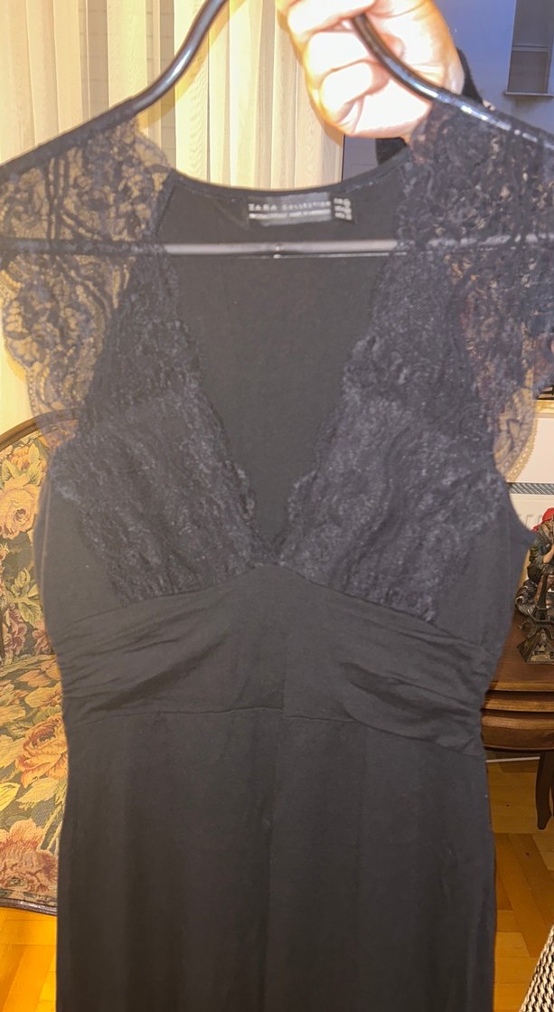 Dantel Detaylı Siyah Uzun Gövdeli Kadın Elbise - Görsel 4