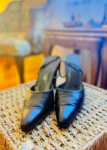 Kadın Siyah Topuklu Tokalı Stiletto - Görsel 3