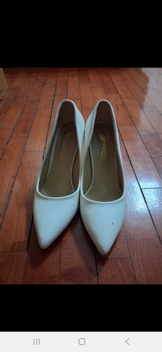 Beyaz Minimalist Stiletto Topuklu Kadın Ayakkabı - Görsel 2