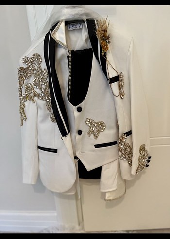 Koyu İşlemeli Beyaz Çocuk Takımı - Görsel 2