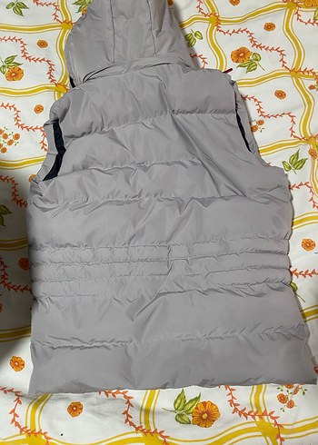 Gri Kapüşonlu Erkek Yelek - Görsel 2