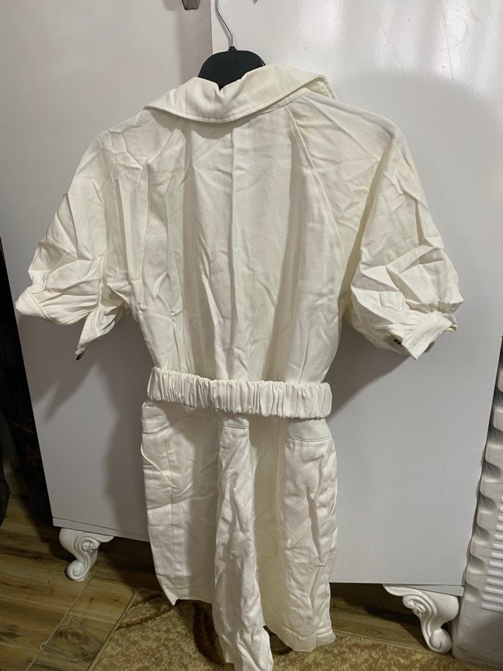 Beyaz Kemerli Kısa Kadın Tulum - Görsel 2