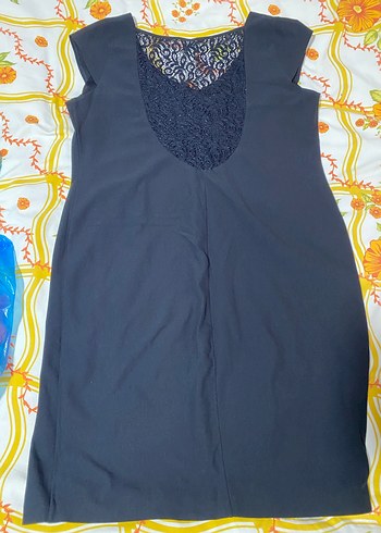 Siyah V Yakalı Kolsuz Midi Elbise - Görsel 3