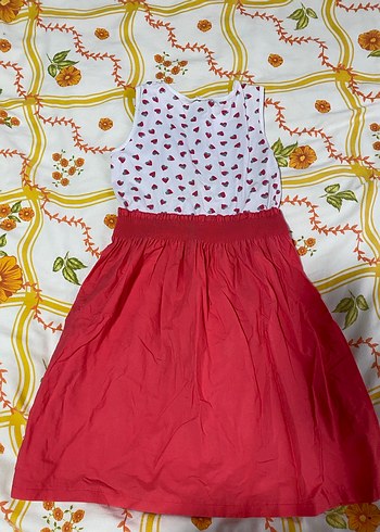 Kolsuz Kırmızı Desenli Kız Elbisesi - Görsel 3