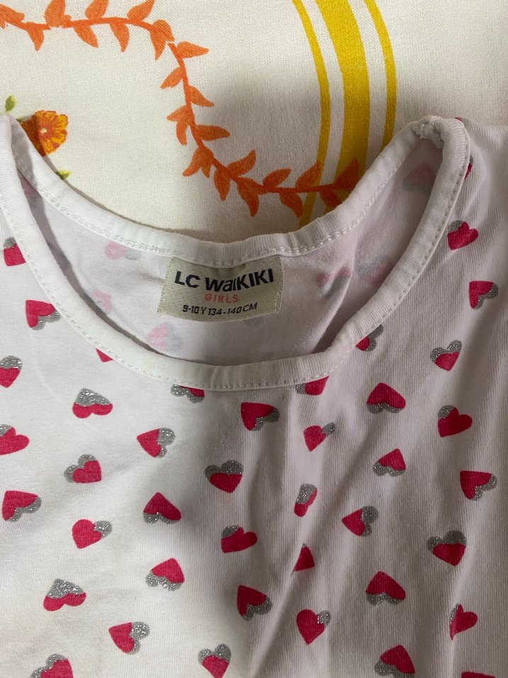 Kolsuz Kırmızı Desenli Kız Elbisesi - Görsel 2