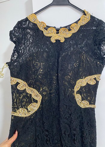 Dantel İşlemeli Siyah Uzun Abiye Elbise - Görsel 3