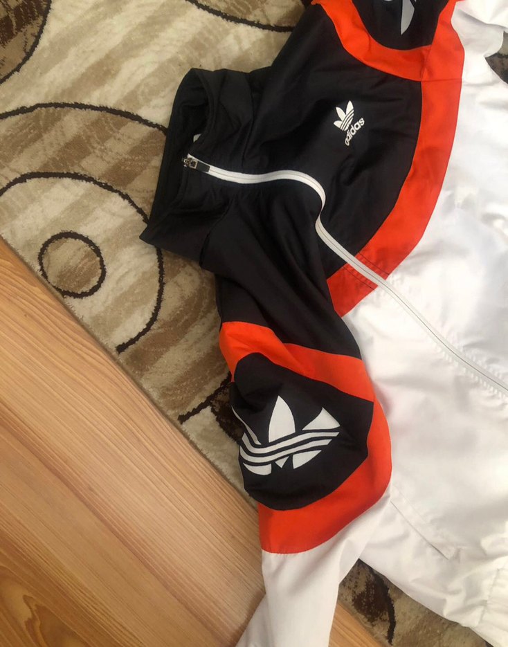 Erkek Beyaz Gri Streetwear Kısa Kollu Yağmurluk - Görsel 3