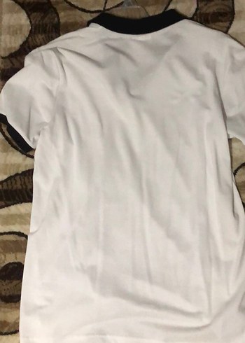 Gri Yakalı Beyaz V Yaka Erkek Polo Tişört - Görsel 3