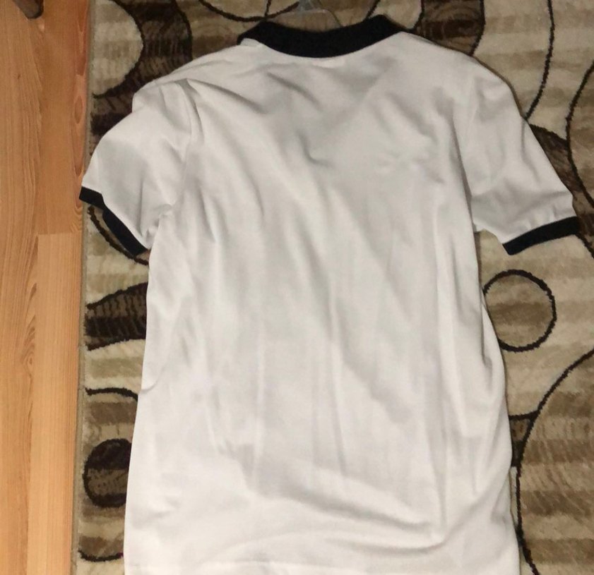 Gri Yakalı Beyaz V Yaka Erkek Polo Tişört - Görsel 3