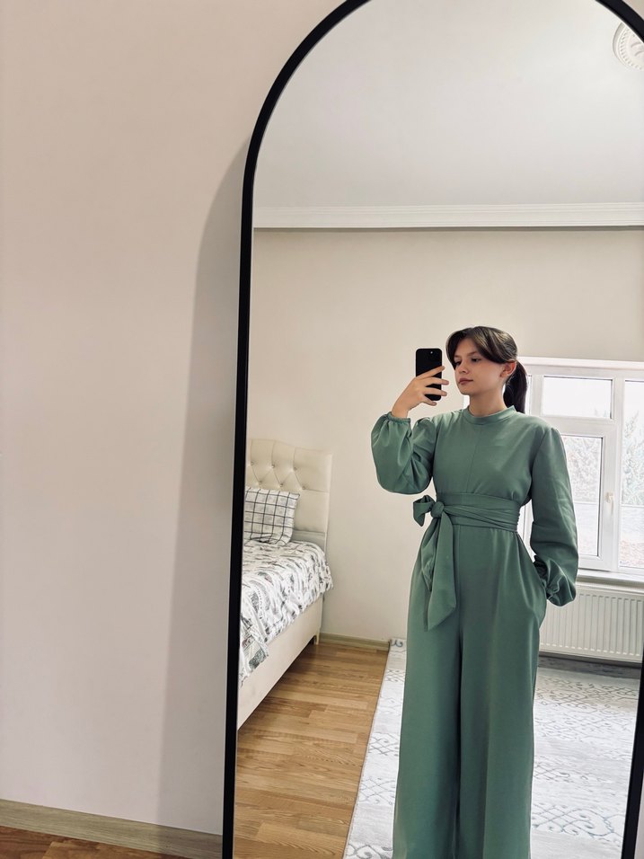 Kadın Yeşil Uzun Kollu Yüksek Yakalı Tulum - Görsel 2