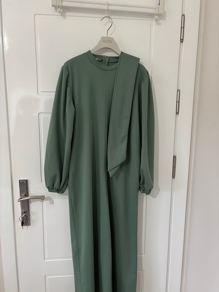 Kadın Yeşil Uzun Kollu Yüksek Yakalı Tulum - Görsel 5