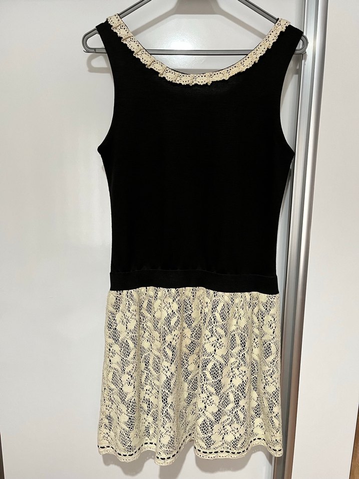 Dantel Detaylı Siyah Triko  Elbise - Görsel 2