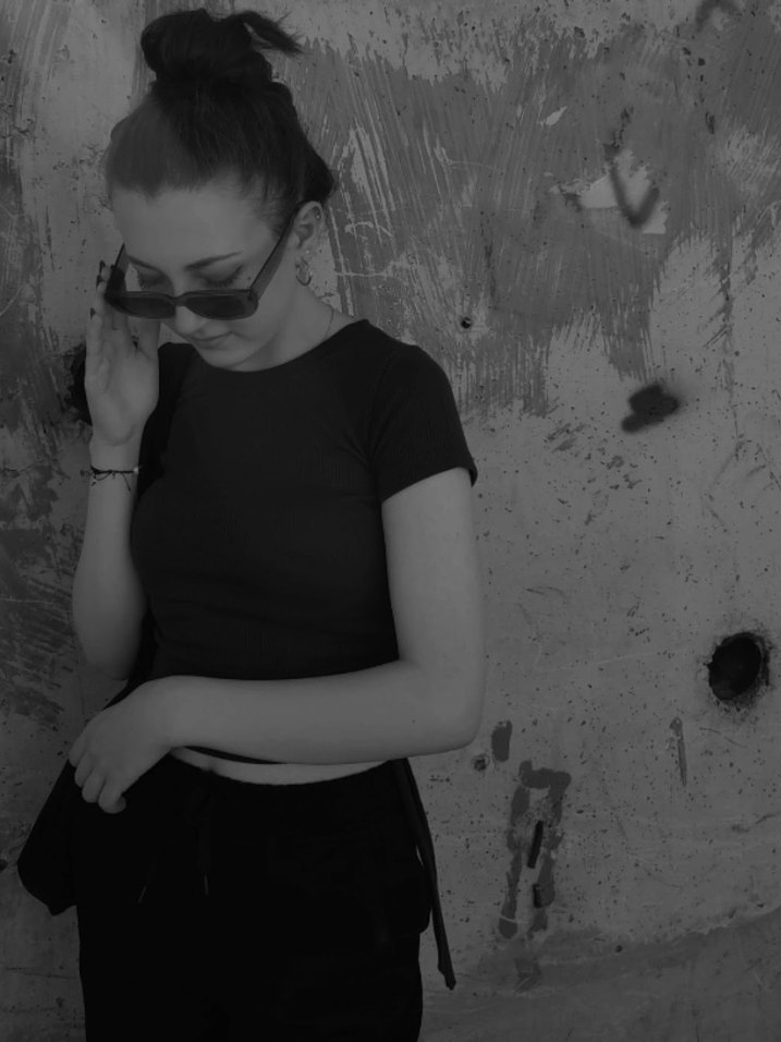 Kahverengi Kısa Kollu Crop - Görsel 2