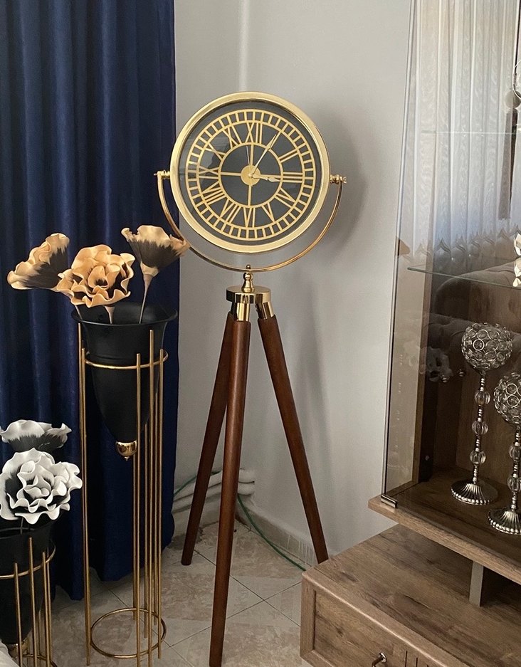 Altın Renkli Üç Ayaklı Masa Saati - Görsel 2