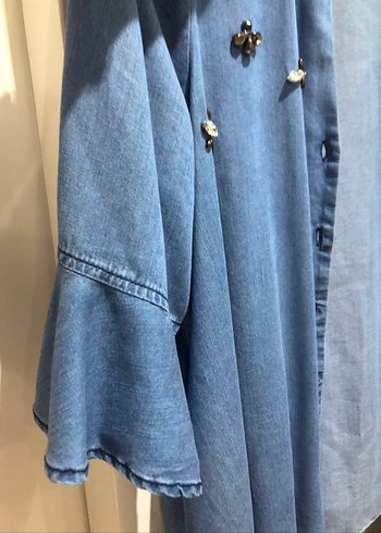 Nakışlı Düğmeli Denim Gömlek - Görsel 3