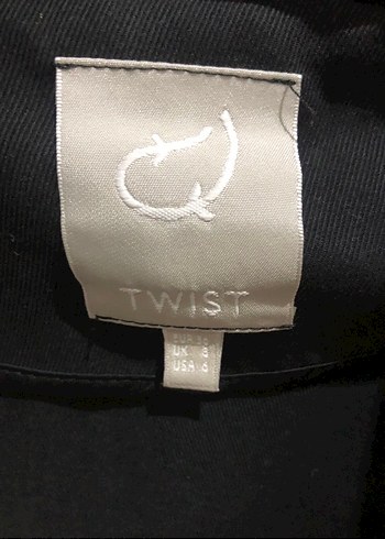 Kadın Siyah Düğmeli Midi Blazer - Görsel 3