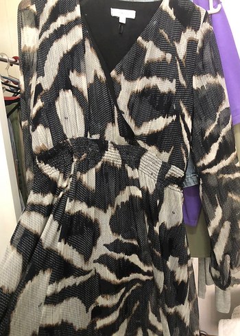 Gri Batik Desenli Uzun Bohem Elbise - Görsel 4