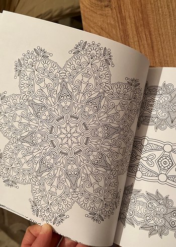 Büyükler İçin Mandala Boyama Kitabı - Görsel 4
