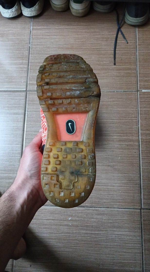 Renkli Bağcıklı Nike Spor Ayakkabı - Görsel 4