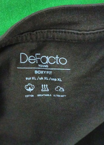 Kısa Kollu  Tişörtü - Görsel 3