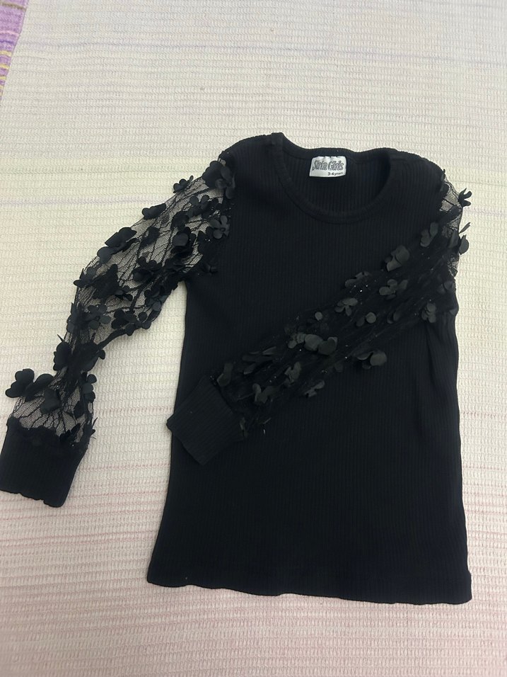 Nakışlı Siyah Triko Kadın Bluz - Görsel 3