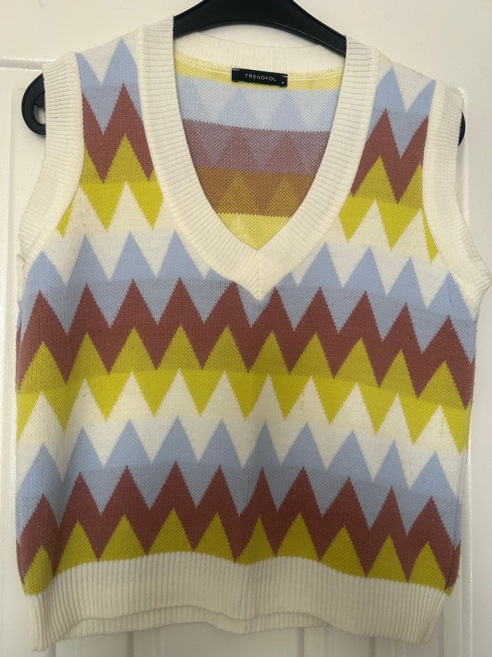V Yaka Renkli Örgü Süveter - Görsel 2