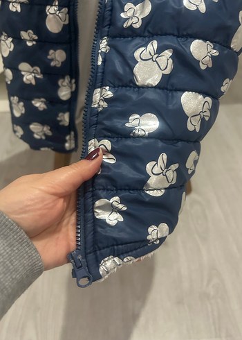 Kız Çocuk Desenli Mavi Yelek - Görsel 3