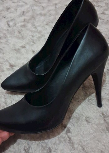 Kadın Siyah Deri Stiletto Topuklu Ayakkabı - Görsel 2