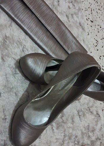 Klasik Gri Deri Stiletto Kadın Topuklu - Görsel 2