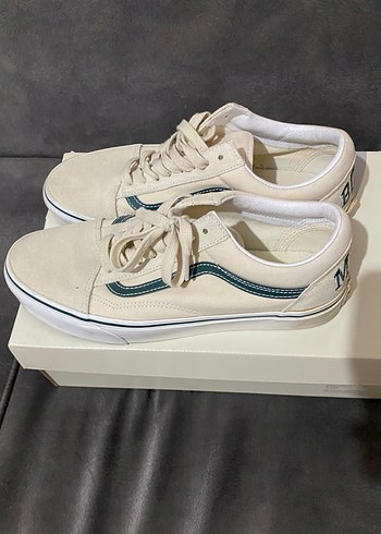 Orijinal 43 Numara İyi durumda Vans - Görsel 3