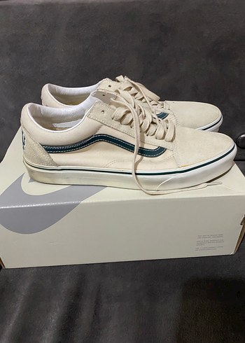 Orijinal 43 Numara İyi durumda Vans - Görsel 6