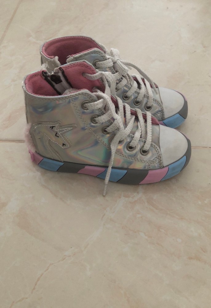 Kız Çocuk Gri Bağcıklı Spor Ayakkabı - Görsel 2