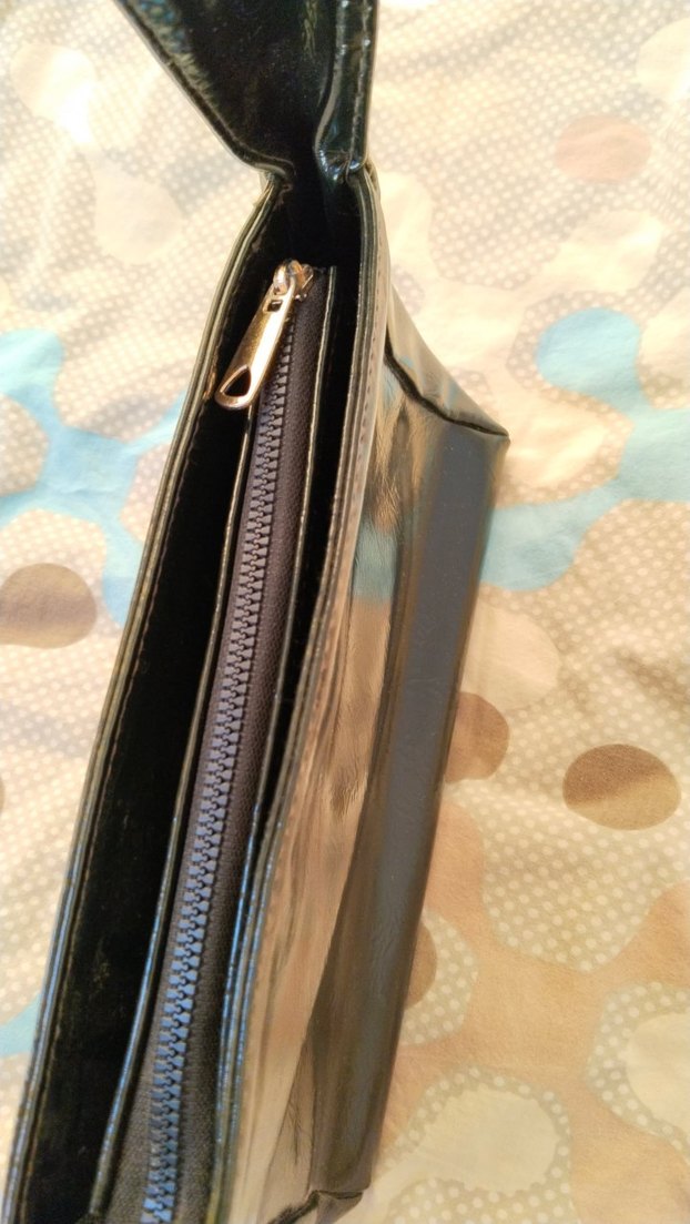 Koyu yeşil omuz çantası - Görsel 2